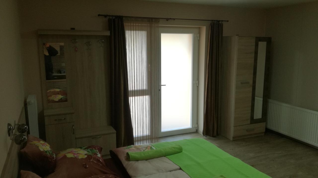 Ferienwohnung Keri Vendeghaz Mosonmagyaróvár Exterior foto