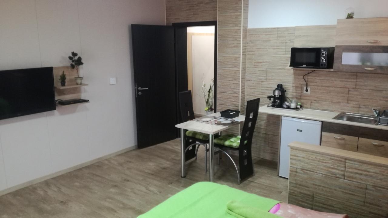 Ferienwohnung Keri Vendeghaz Mosonmagyaróvár Exterior foto